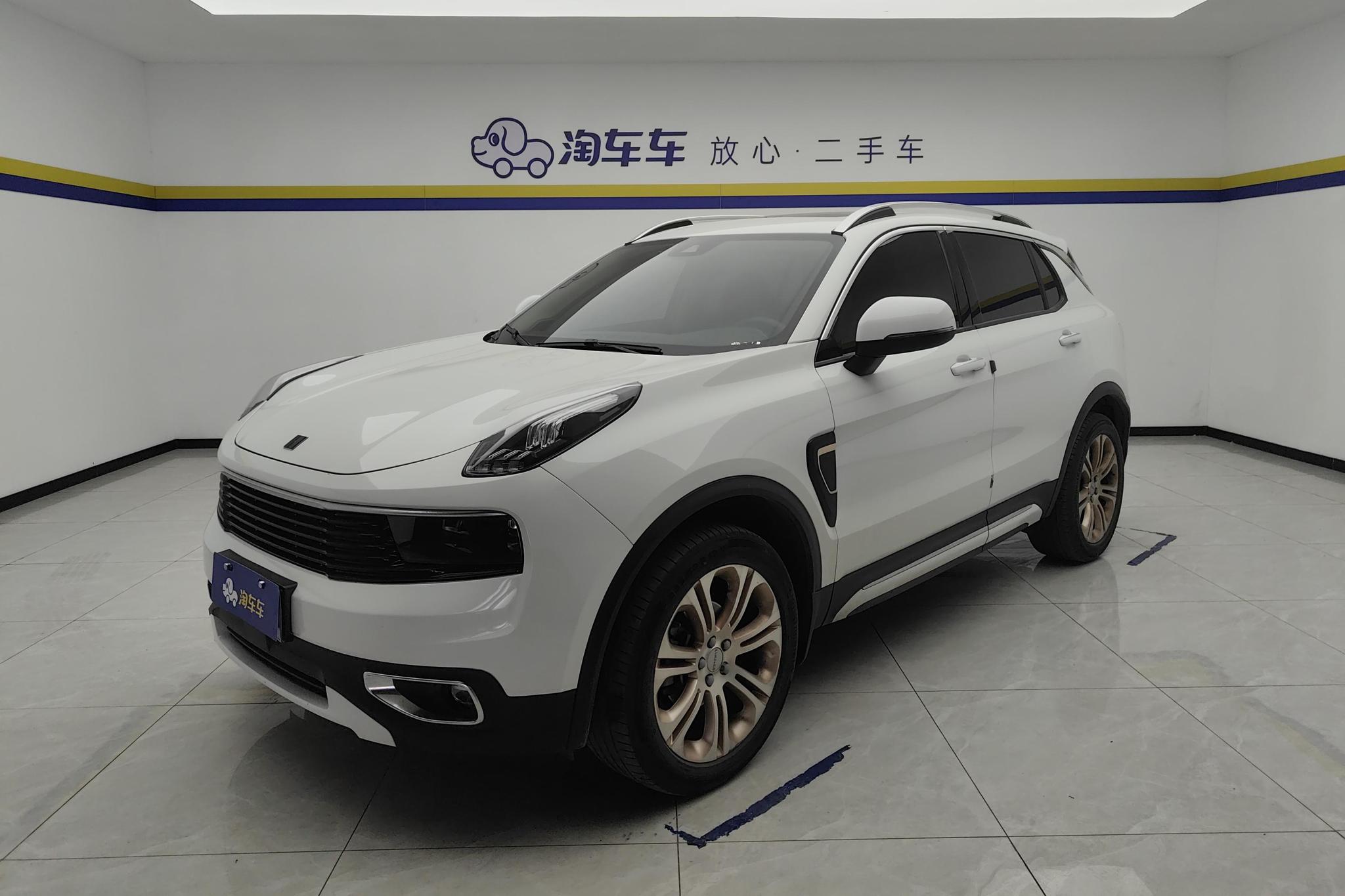 Lynk & Co 01