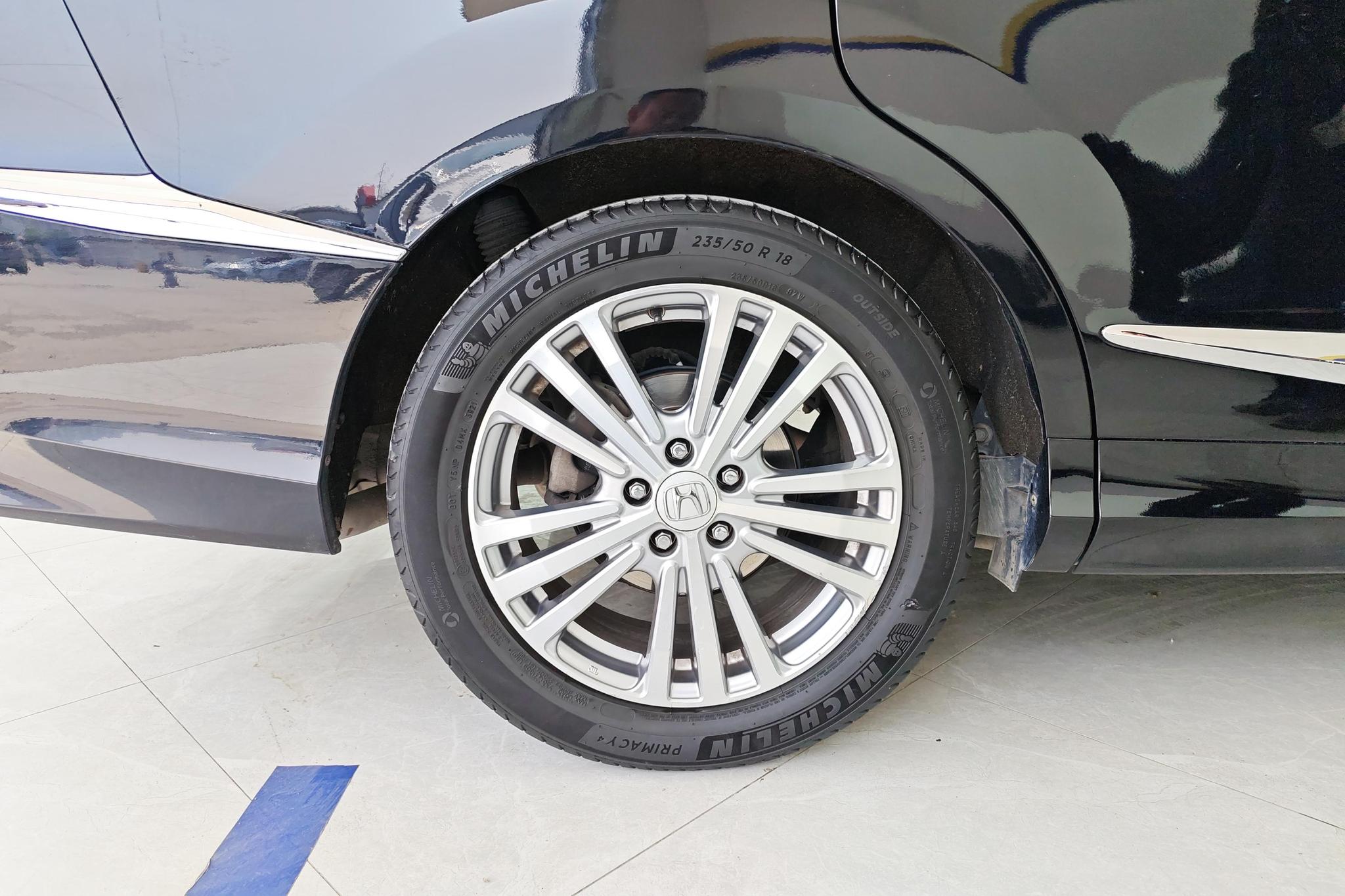 Honda Elysion 2016 2.4L Luxury