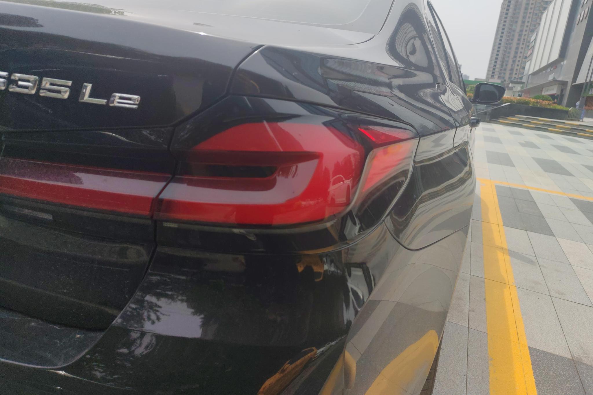 BMW 5 серииPHEV 5 PHEV 2021 535Le Luxury