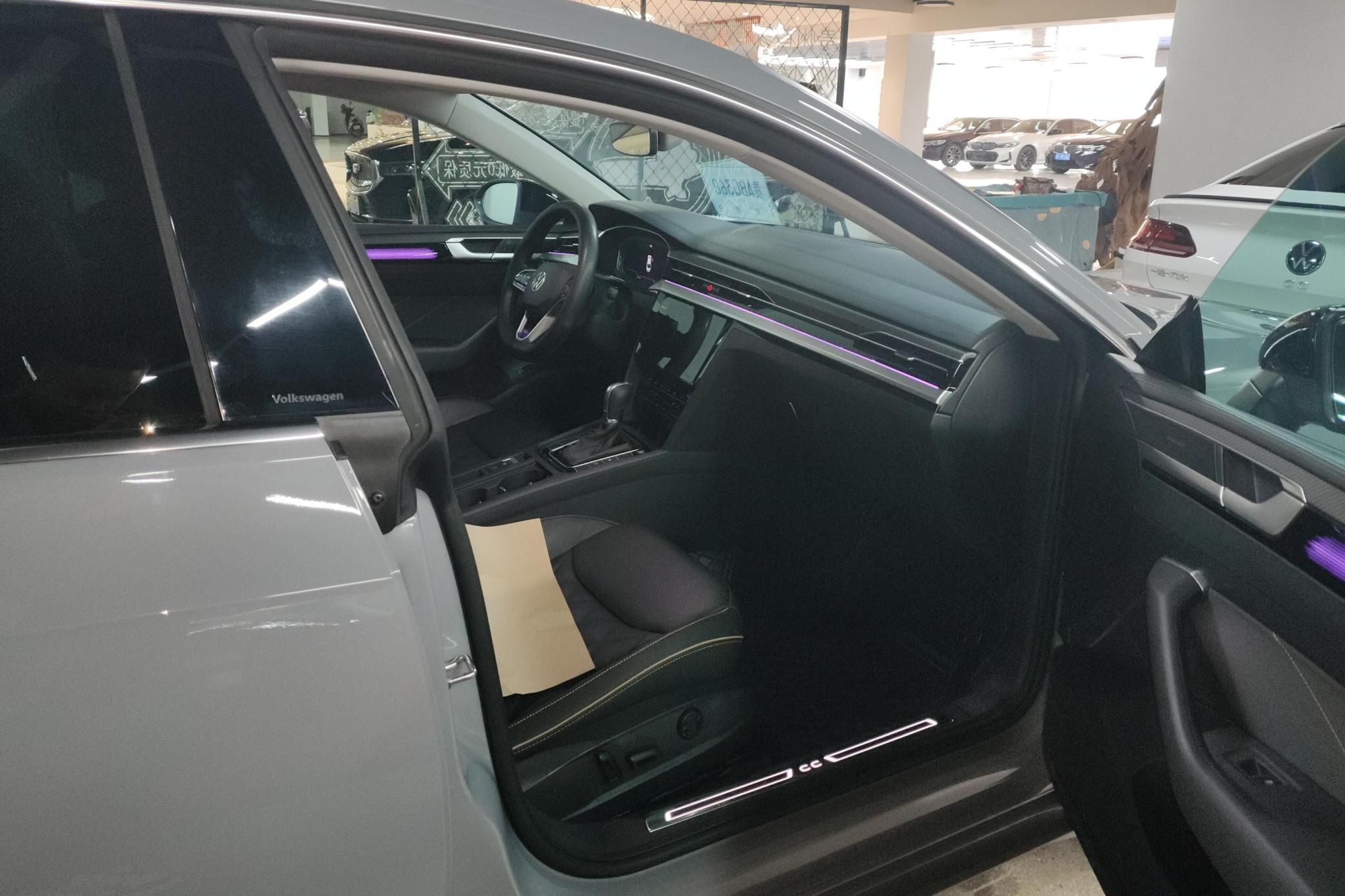 Volkswagen Passat CC CC 2023 380TSI