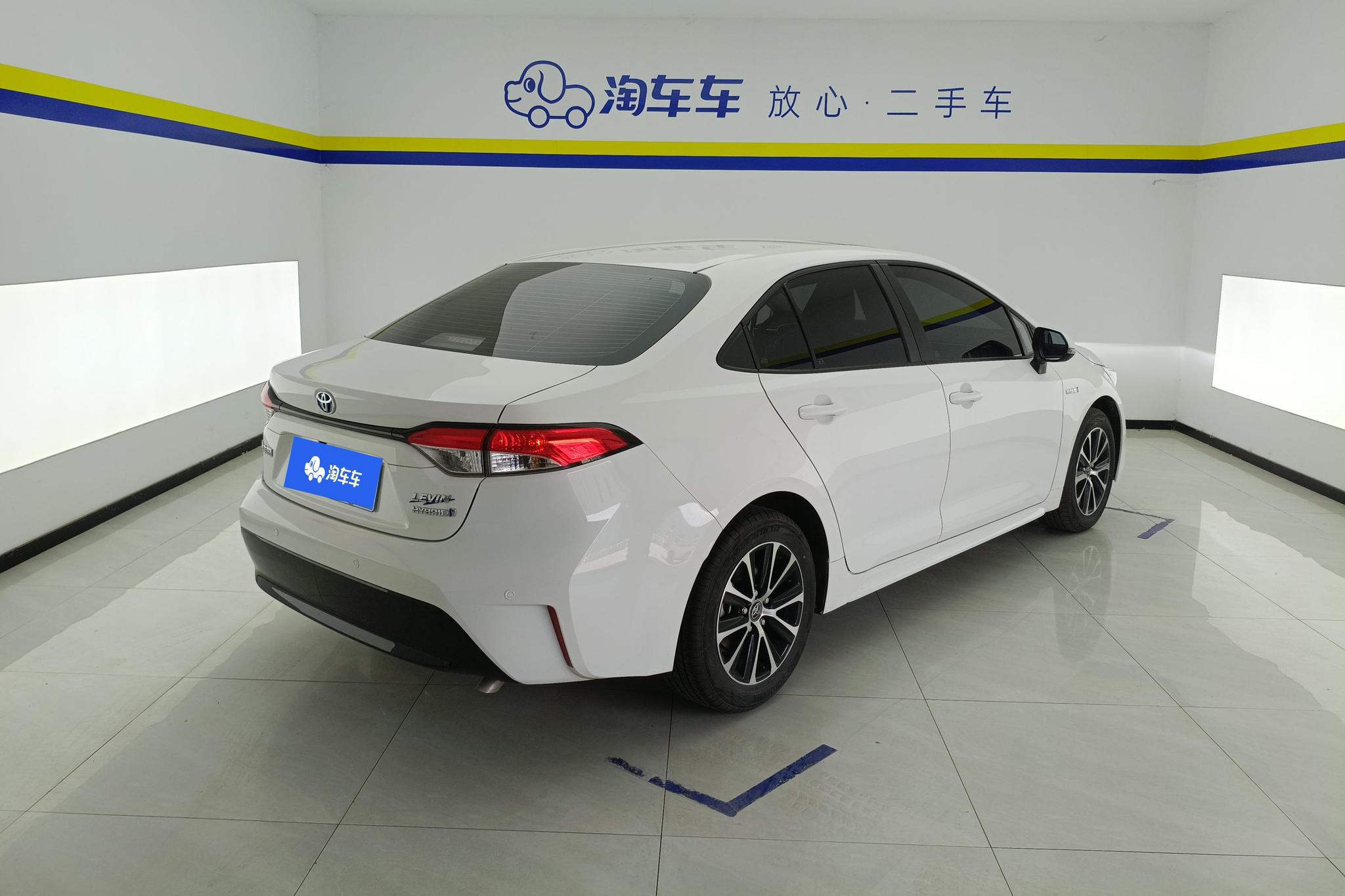 Toyota Corolla Levin 2024 1.8L Luxury
