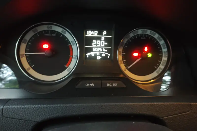 Skoda Rapid — фото 8