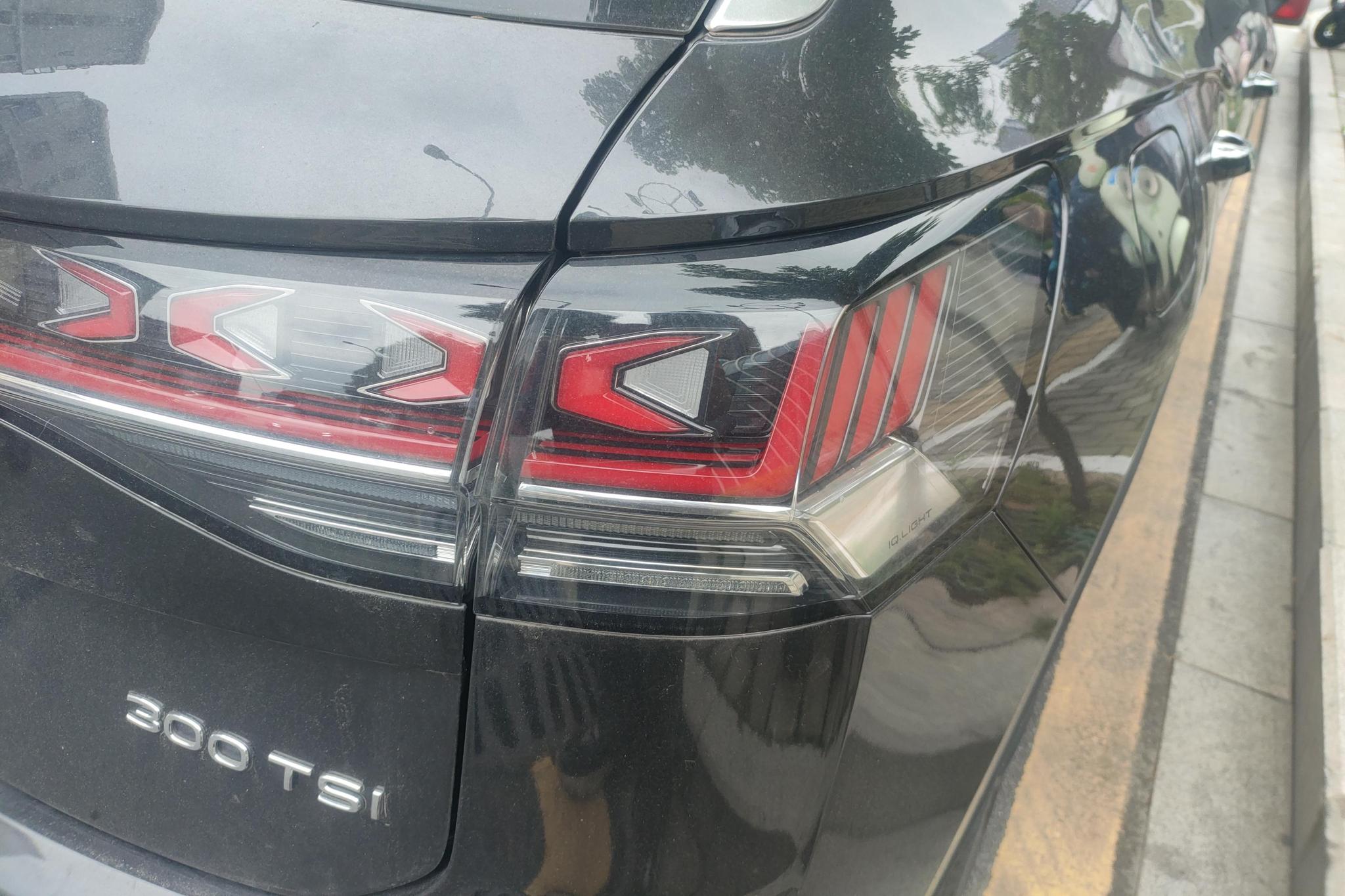 Volkswagen Tayron 2024 300TSI Luxury Plus