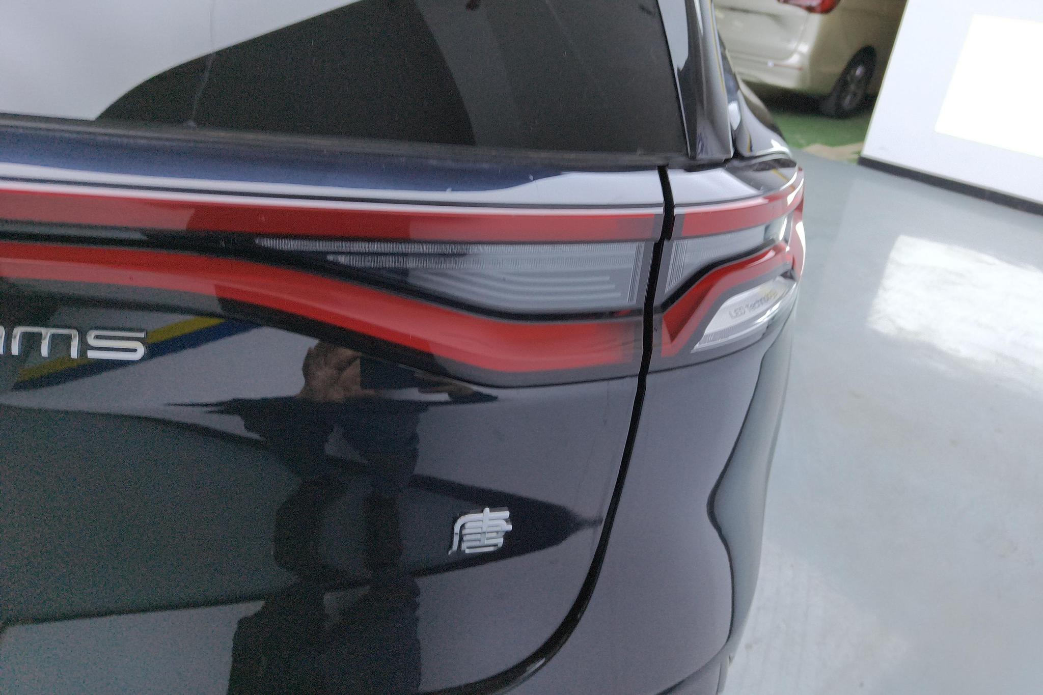 BYD Tang DM 2021 DM-i 1.5T 112KM