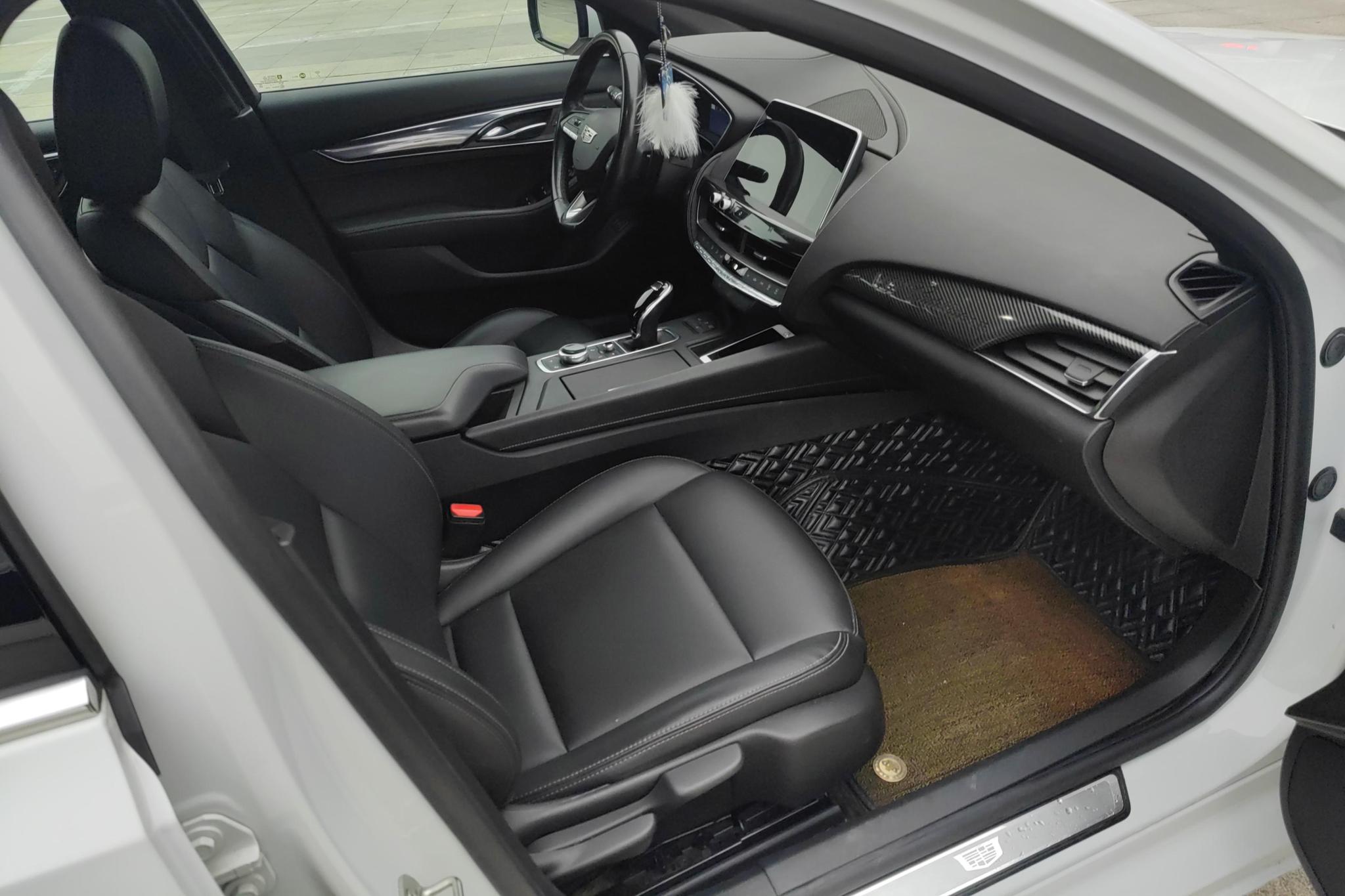 Cadillac CT5 2020 28T Fashion
