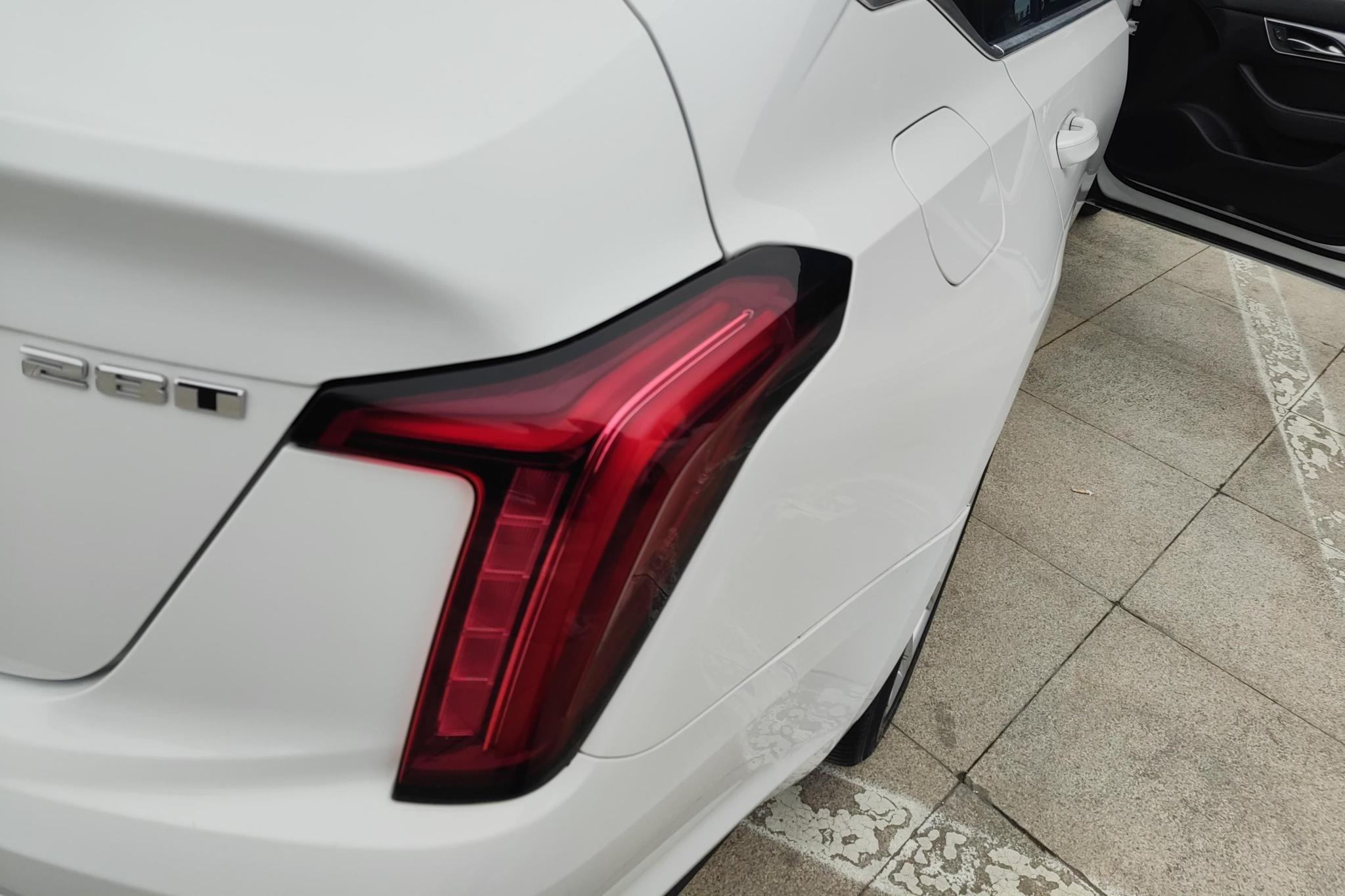 Cadillac CT5 2020 28T Fashion