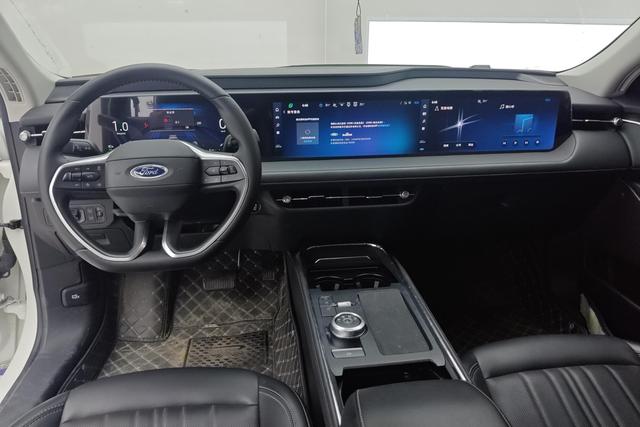 Ford Mondeo 2025 Eco Boost 245 Luxury — фото 12