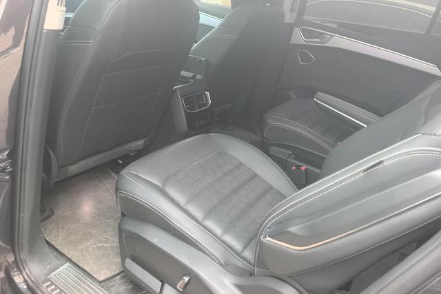 Volkswagen Talagon 2023 380 TSI 4 WD Pro 6 — фото 16