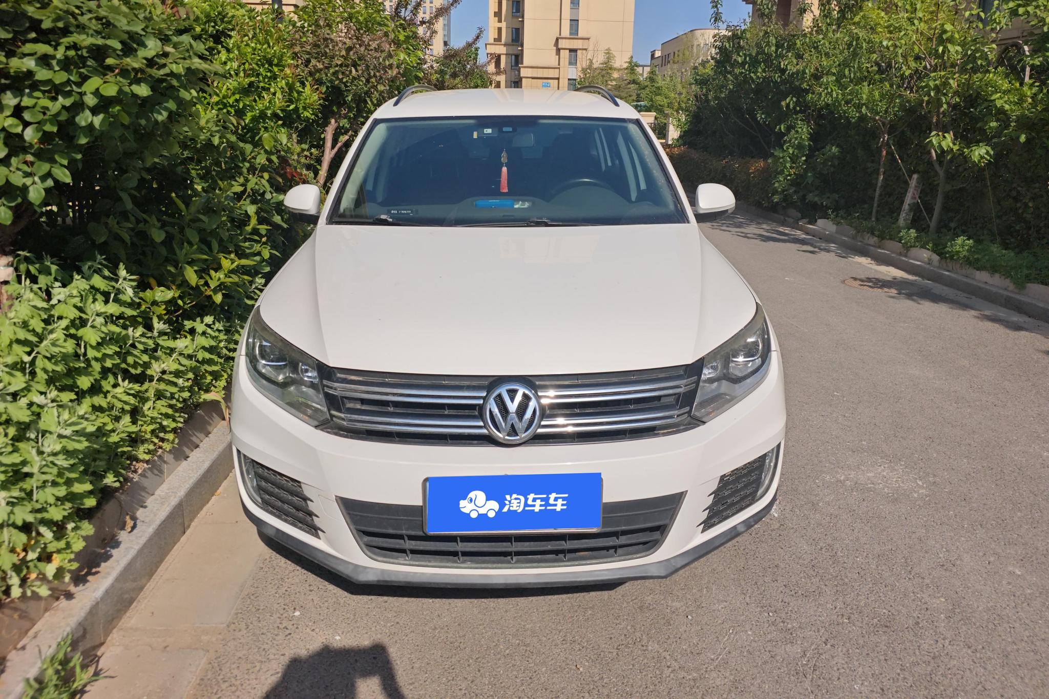 Volkswagen Tiguan 2015 1.8TSI AT Comfort