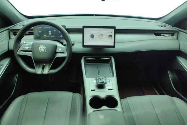 BYD Qin Plus — фото 13
