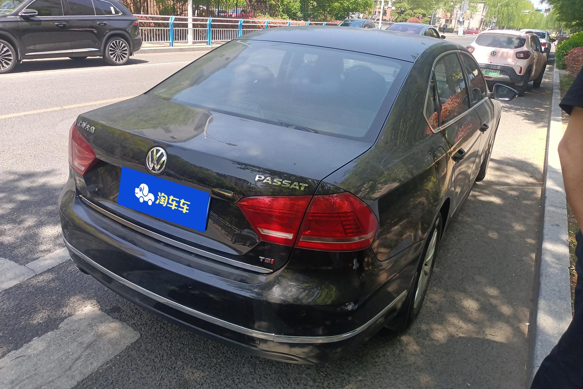 Volkswagen Passat 2013 1.4TSI MT