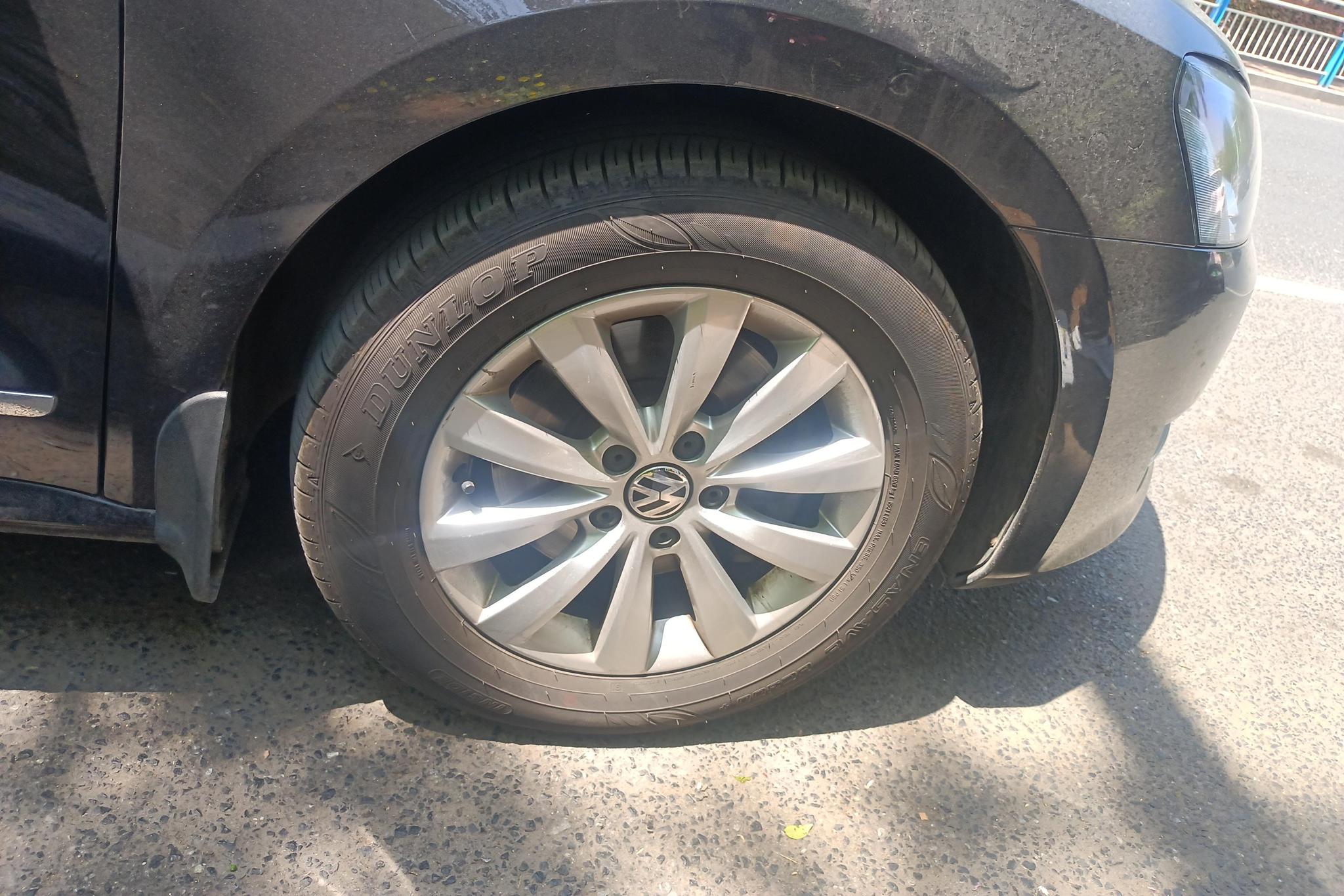 Volkswagen Passat 2013 1.4TSI MT
