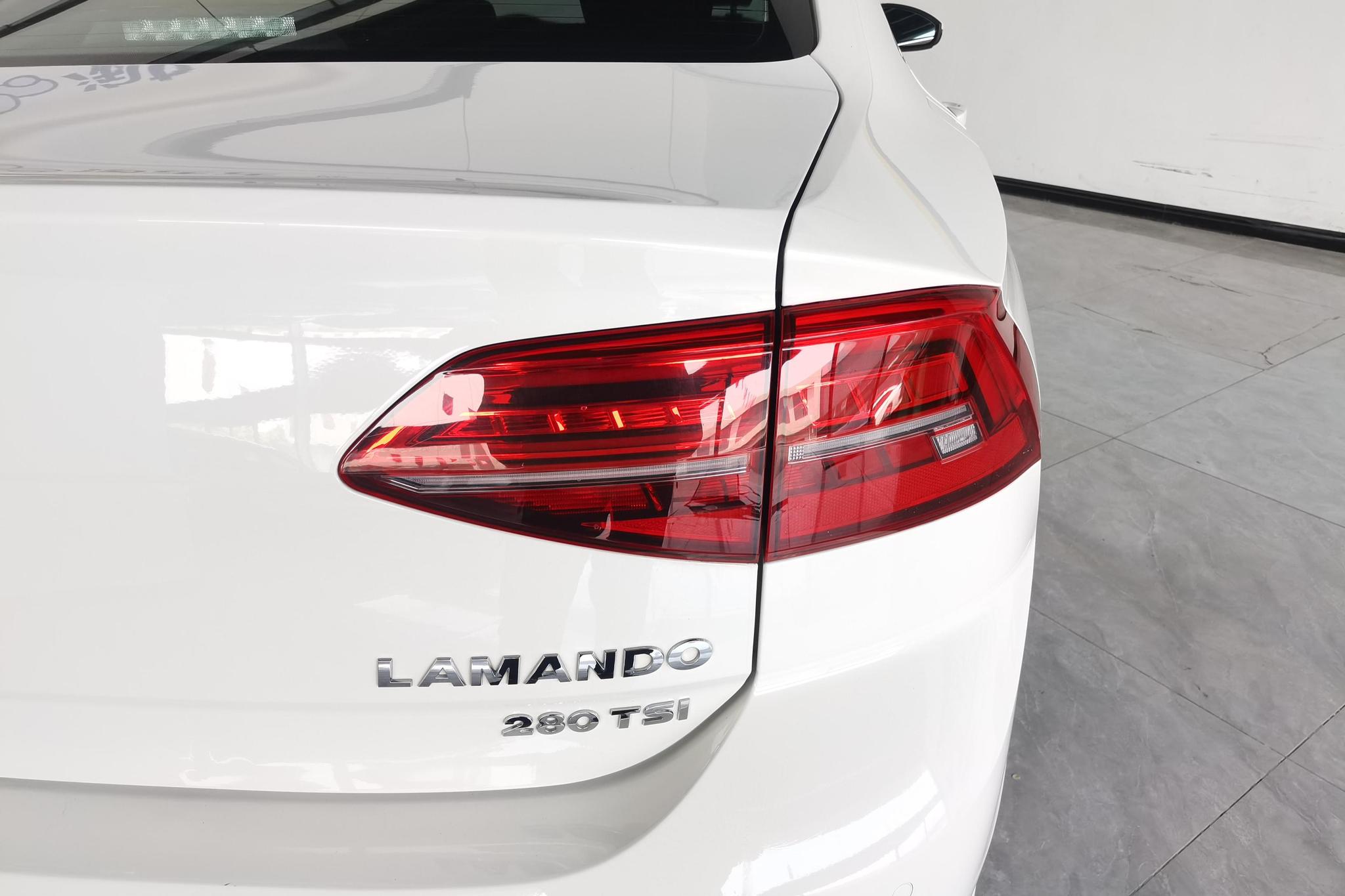 Volkswagen Lamando 2019 280TSI DSG Comfort VI