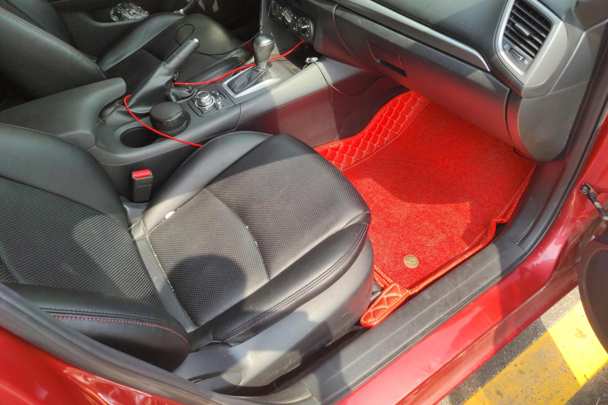 Mazda Mazda3 3 2017 1.5L AT Comfort V