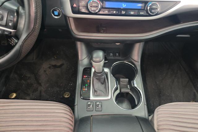 Toyota Highlander 2018 2.0 T 4 WD 7 VI — фото 15