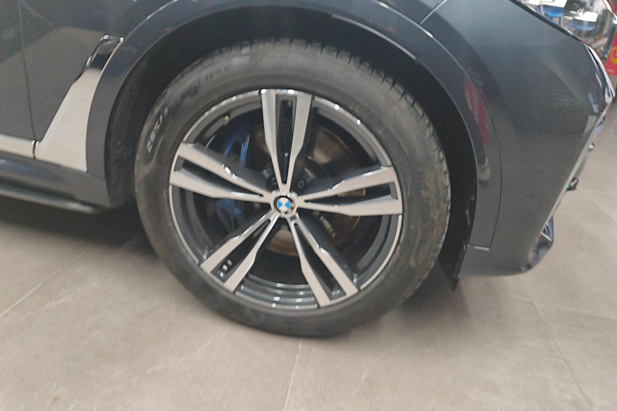 BMW X7 2021 xDrive40i Premium M Sport