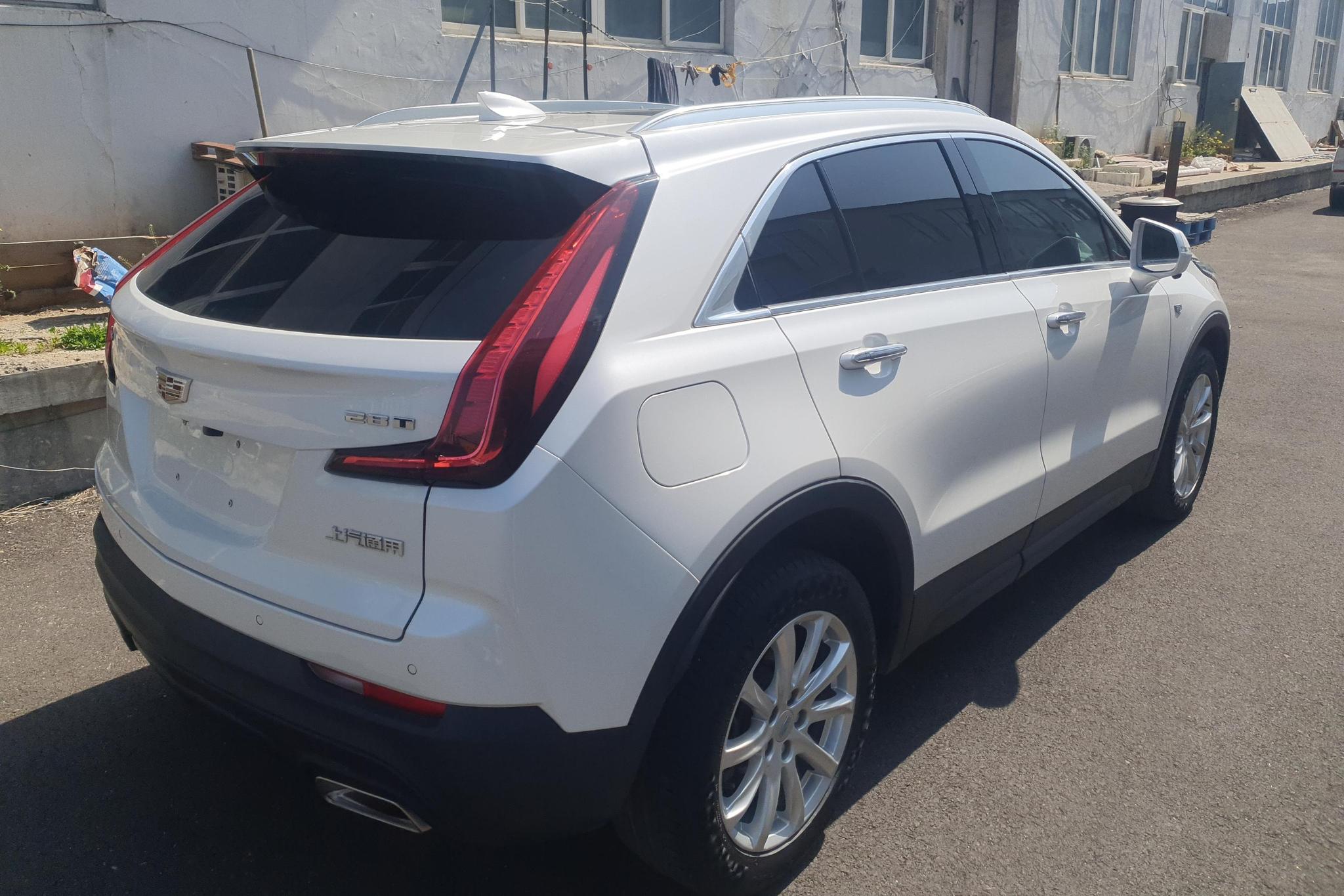 Cadillac XT4 2021 28T