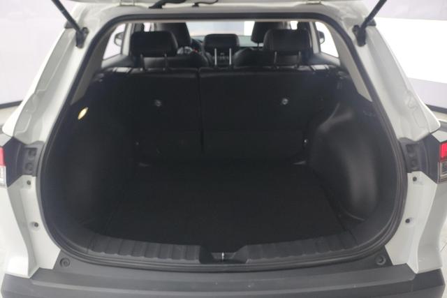 Toyota Corolla Cross 2023 2.0 L CVT — фото 17