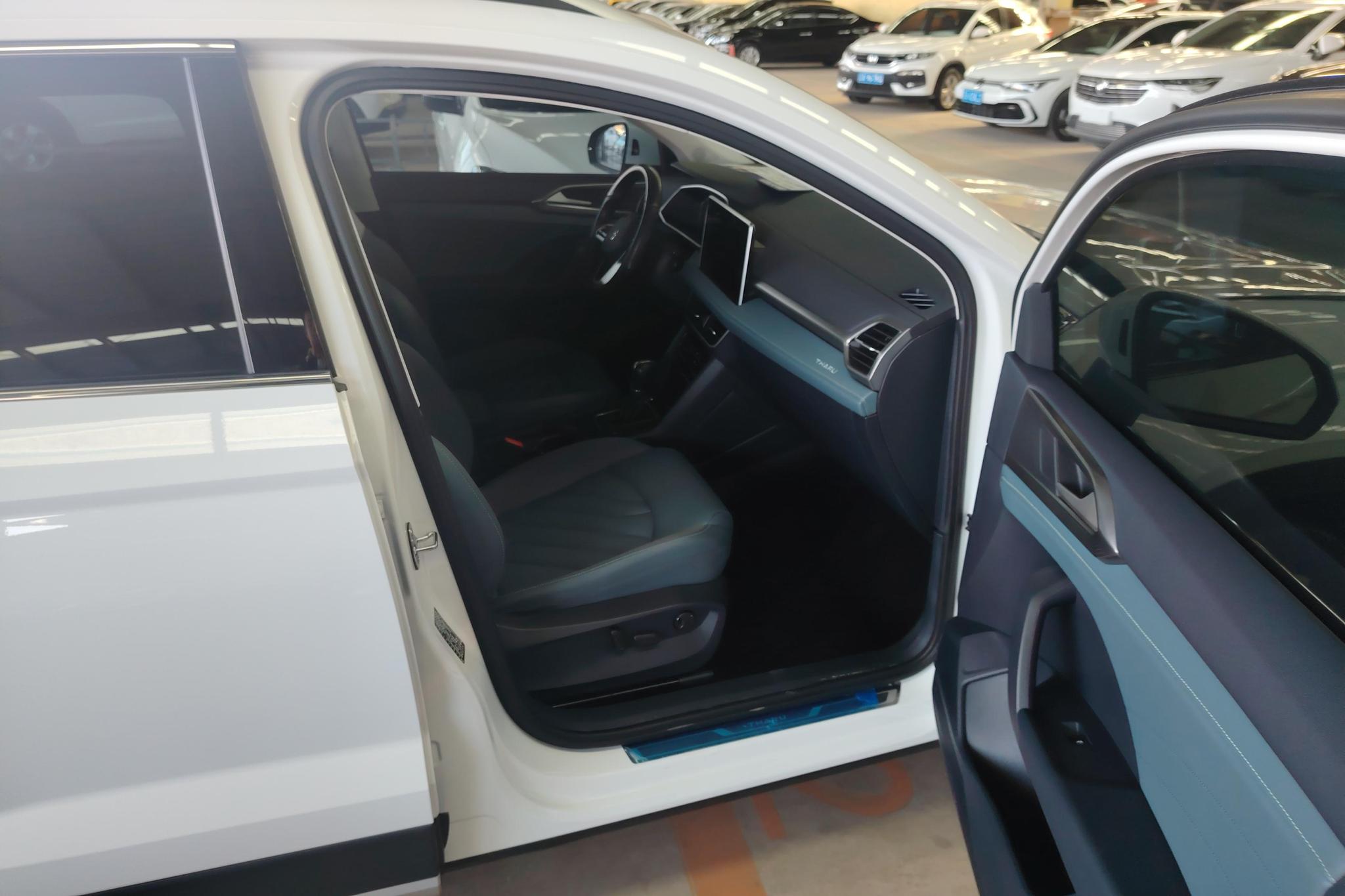 Volkswagen Tharu 2023 300TSI