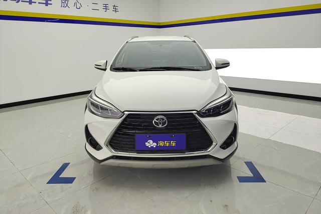 Toyota YARIS L 2021 1.5 L CVT — фото 2