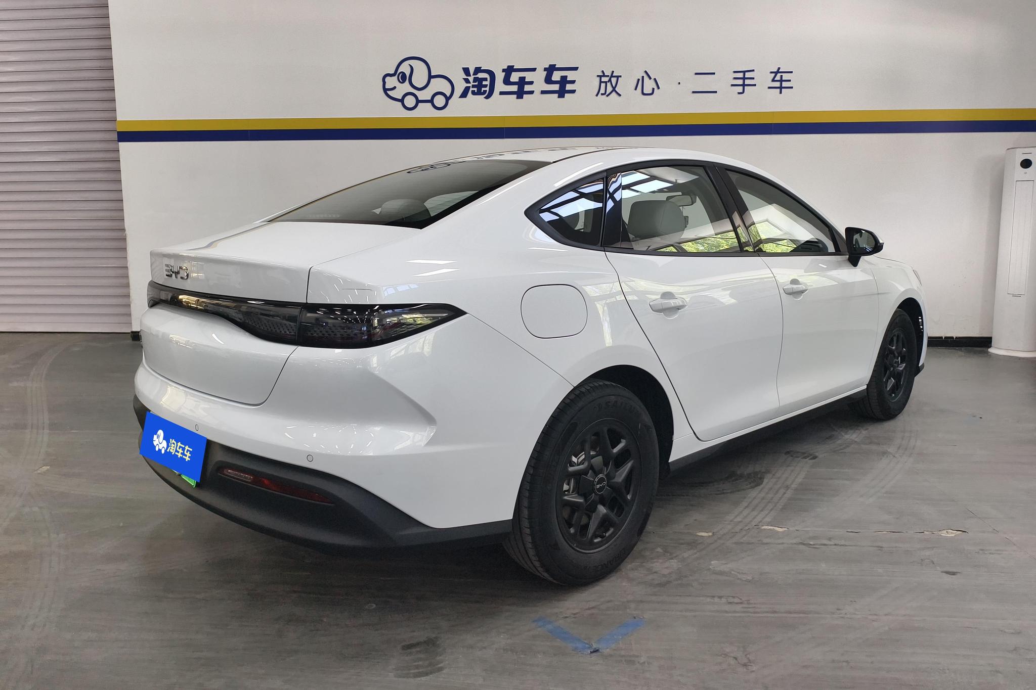 BYD Seal 05 05DM 2025 Smart Drive DM-i 55KM Luxury