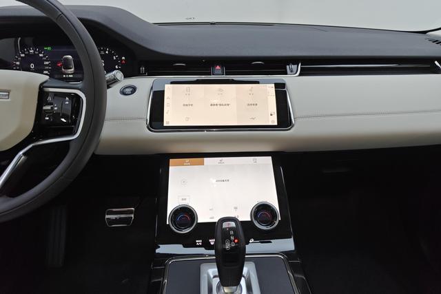 Land Rover Range Rover Evoque 2021 L 249 PS R-Dynamic First Edition — фото 10