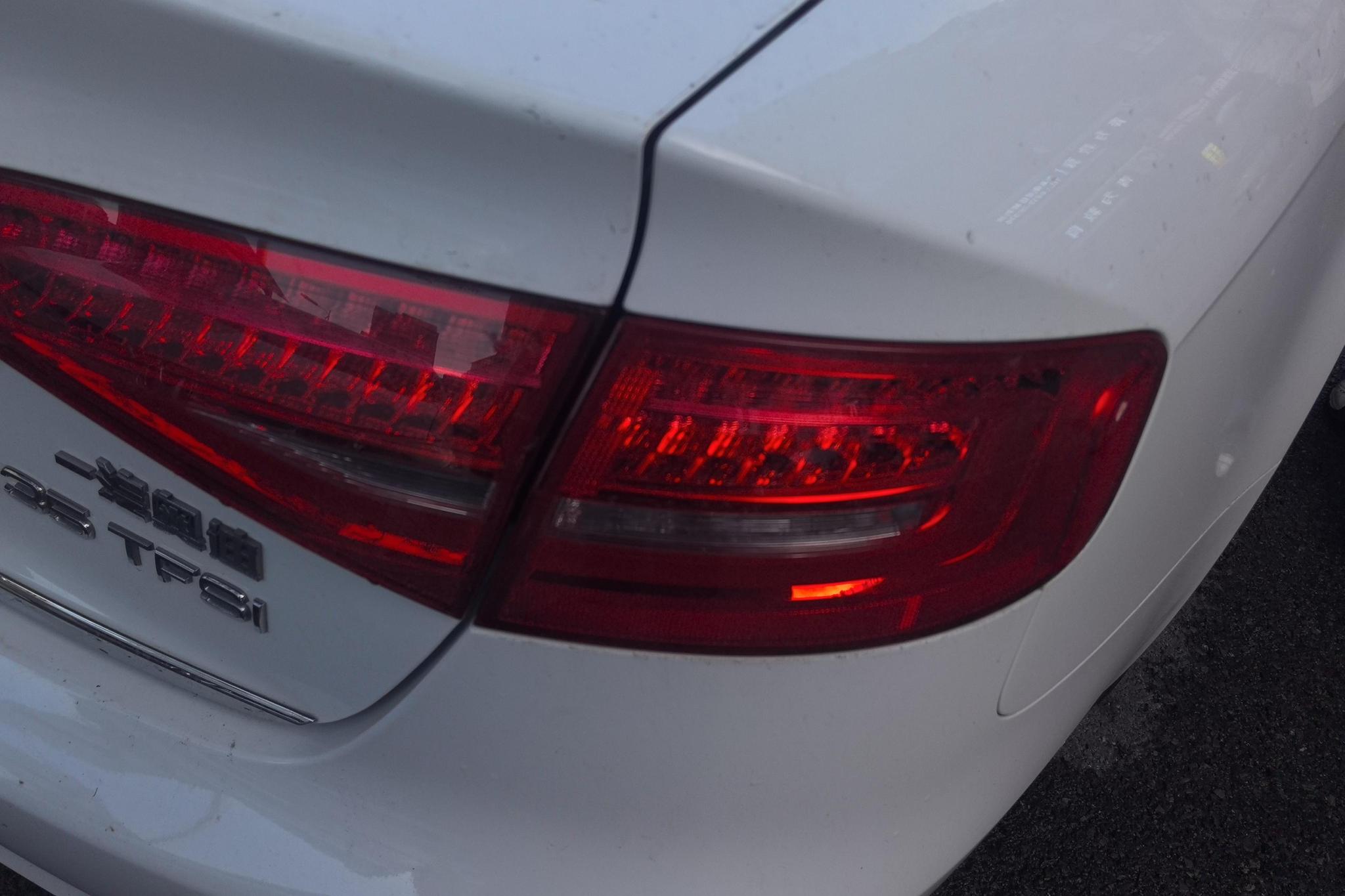 Audi A4L 2016 35 TFSI AT Comfort