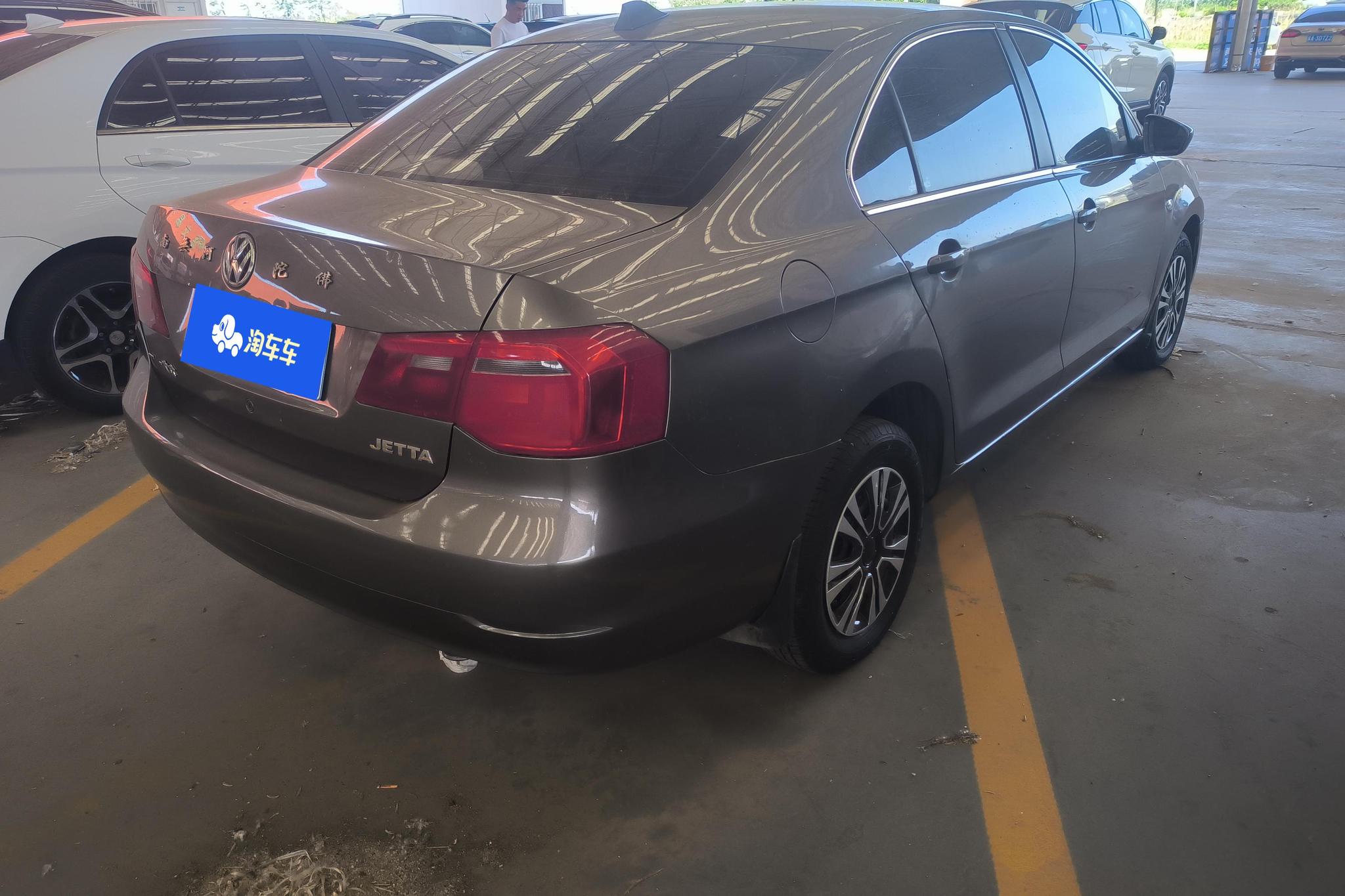 Volkswagen Jetta 2015 1.6L MT Comfort