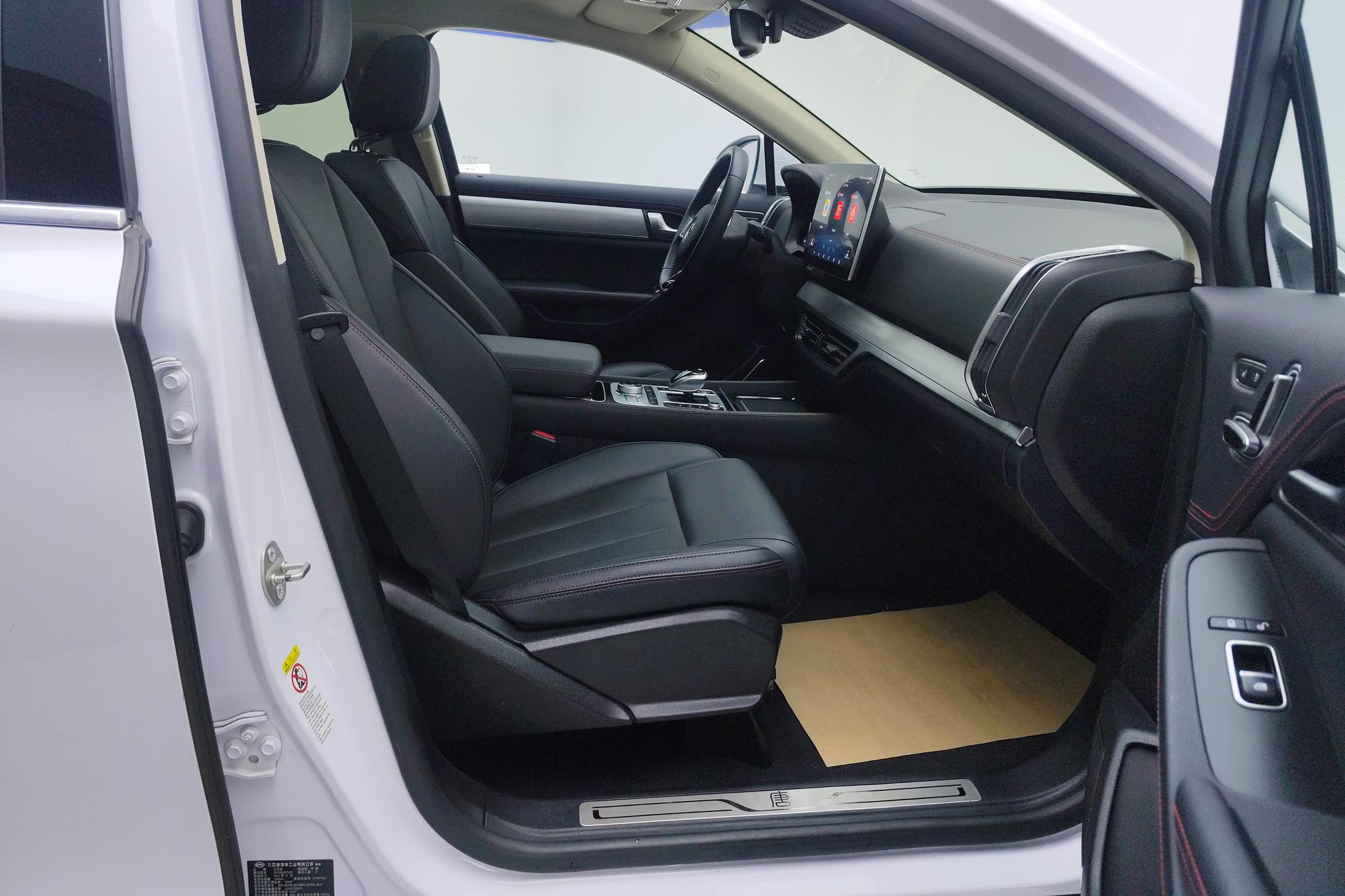 BYD Tang DM 2018 DM 2.0T 5 мест V