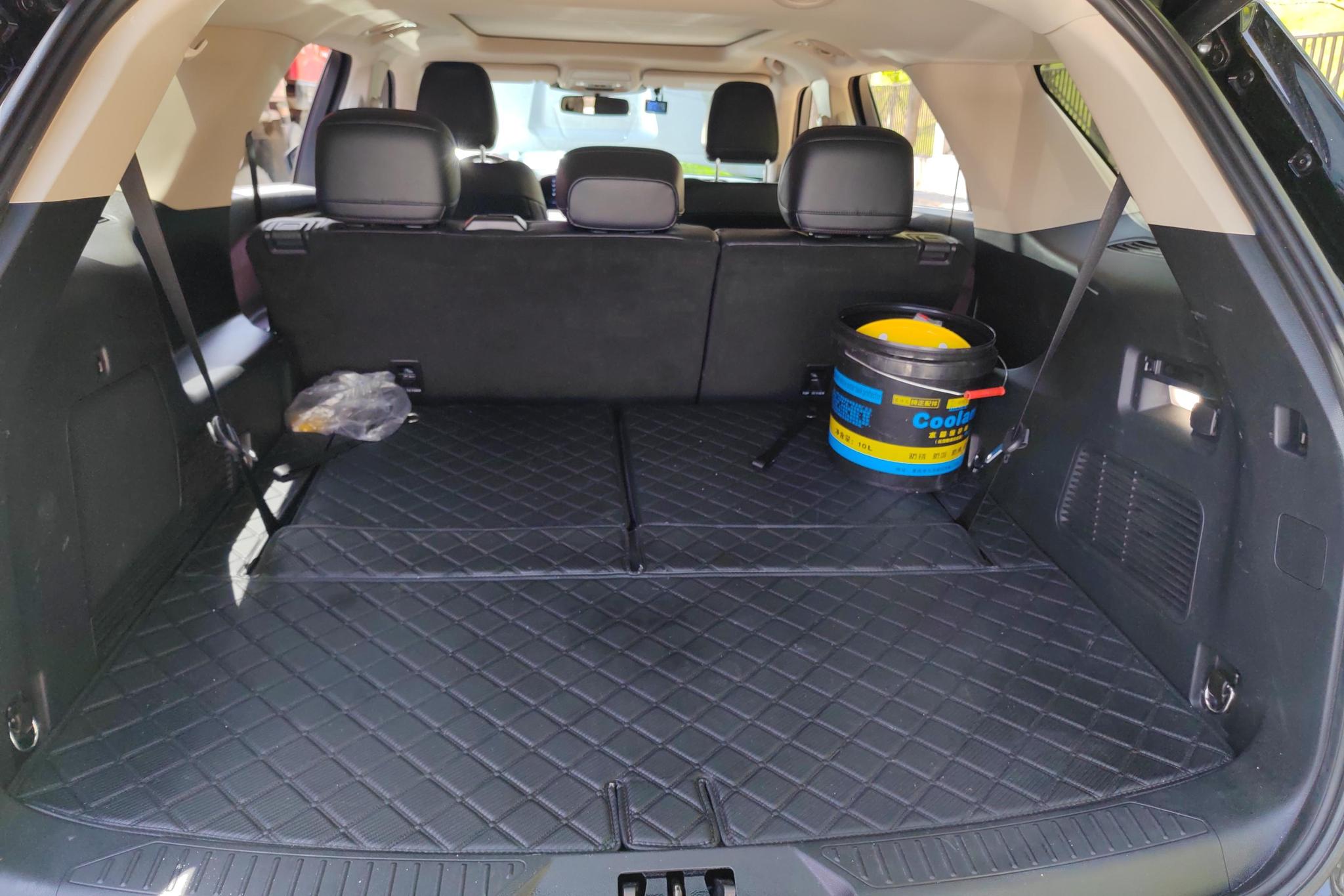 Ford Explorer id 4439541 из Китая 16