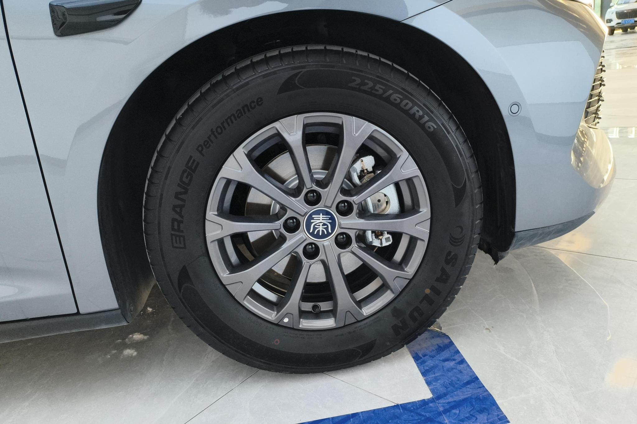 BYD Qin L L DM 2025 Smart Drive DM-i 80KM Lead