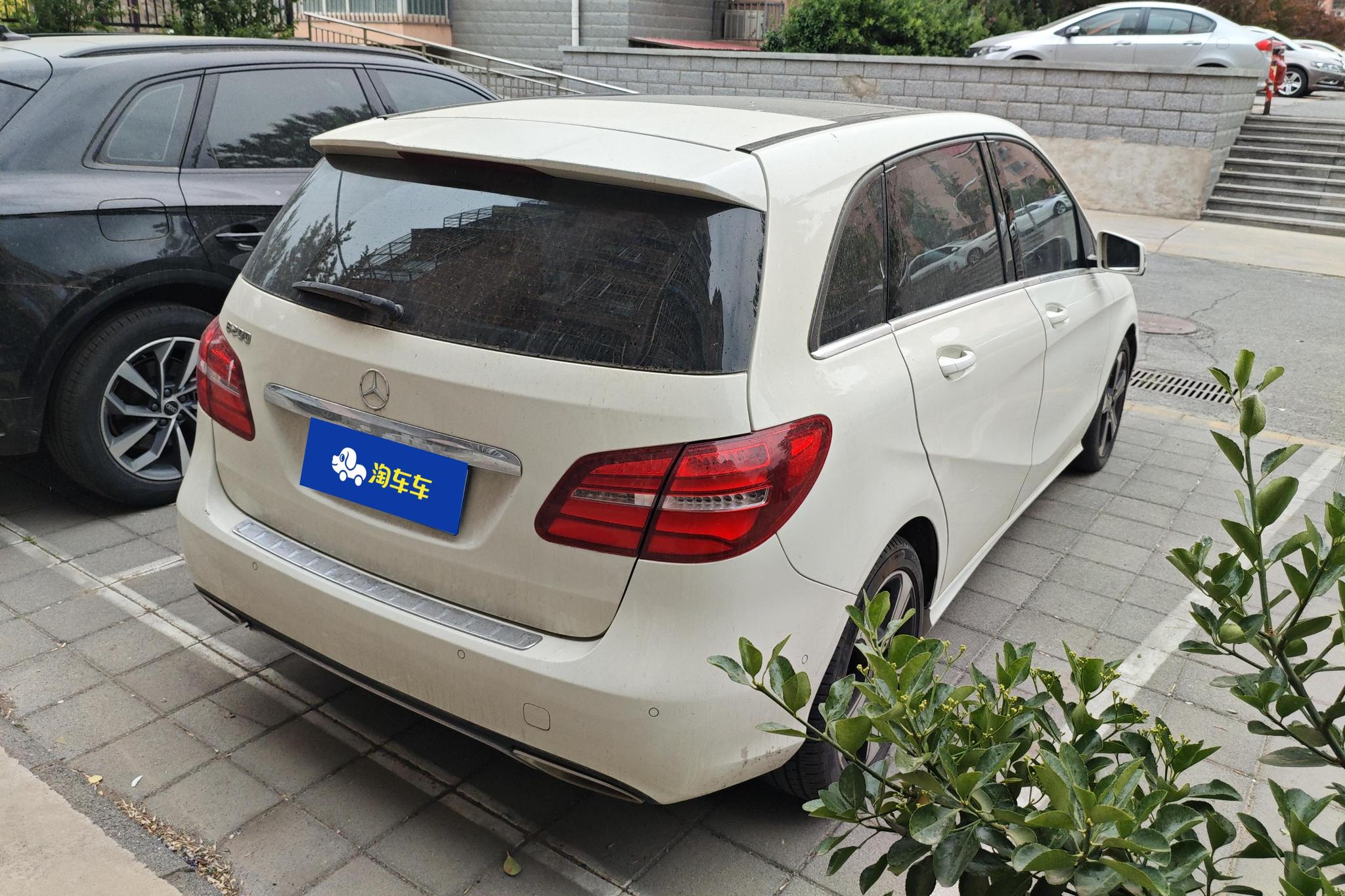 Mercedes-Benz B-Class B 2019 B 200 Fashion