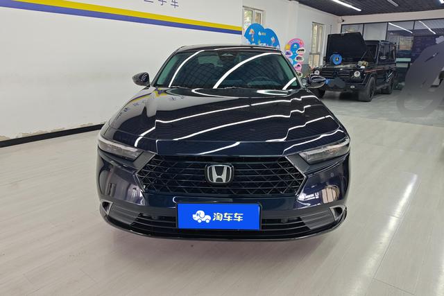 Honda Accord 2023 — фото 2