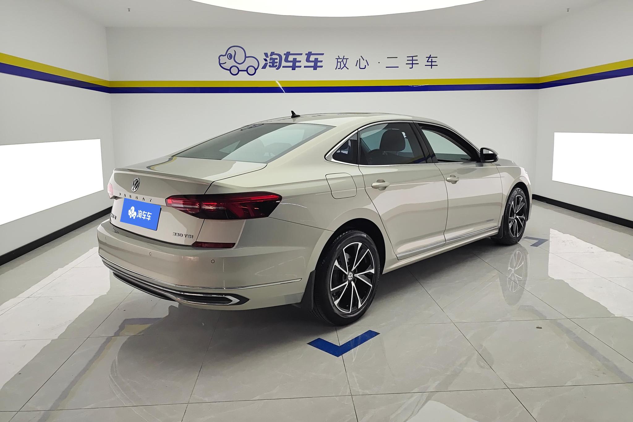 Volkswagen Passat 2020 330TSI Elite VI