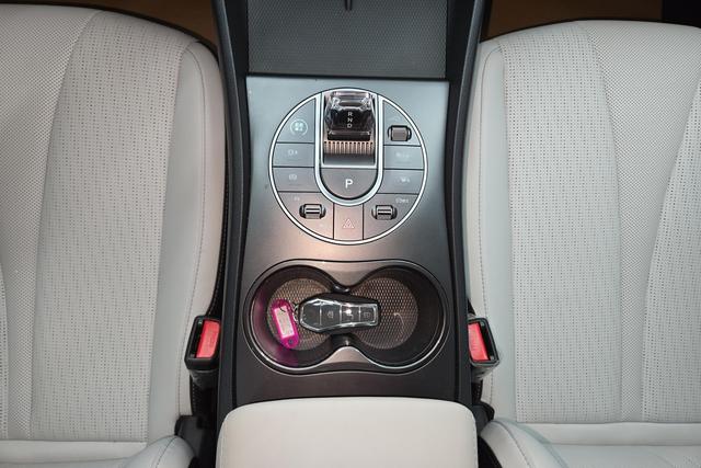 BYD Seal 05 — фото 5