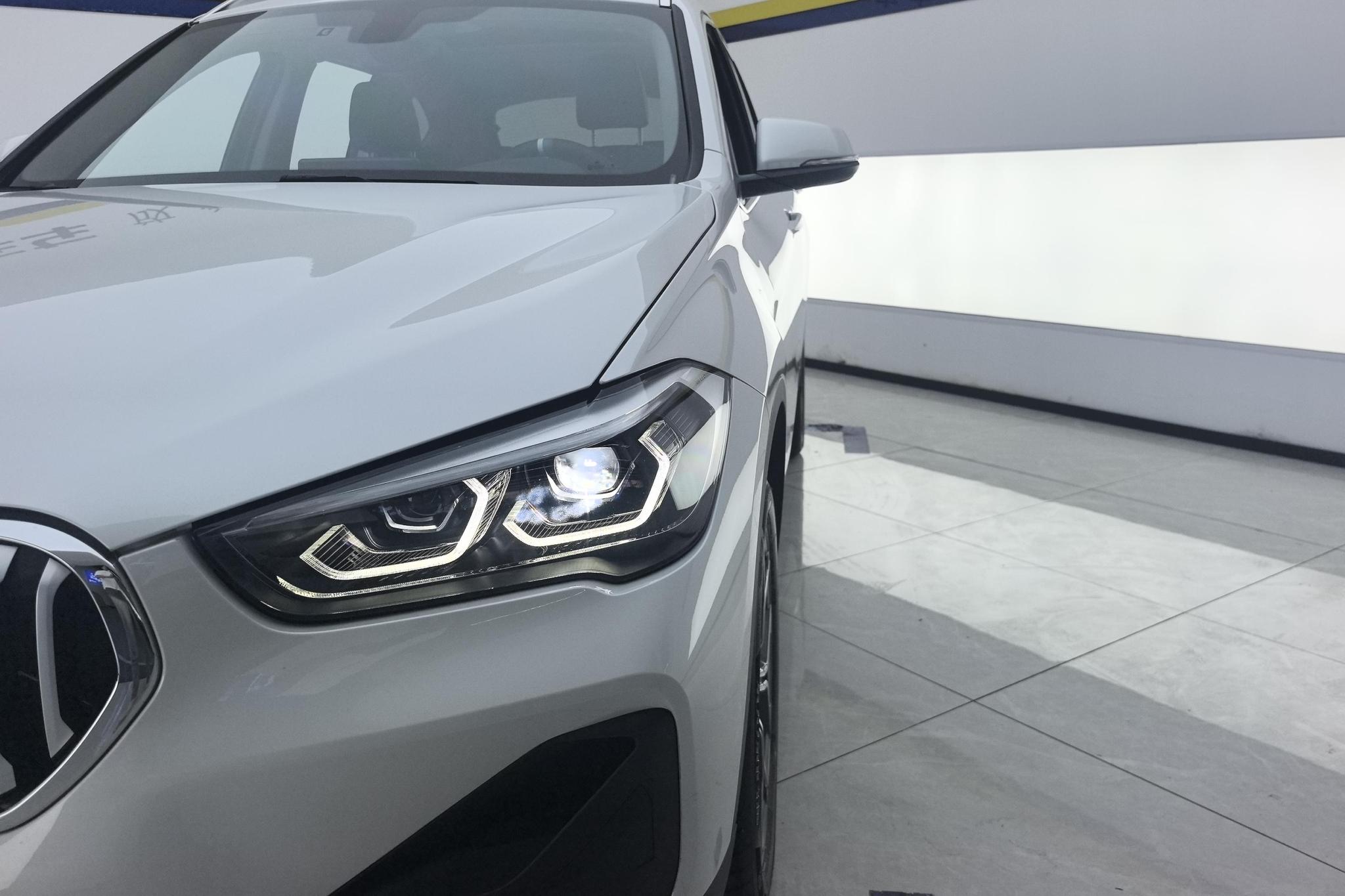 BMW X1 2022 sDrive25Li Lead