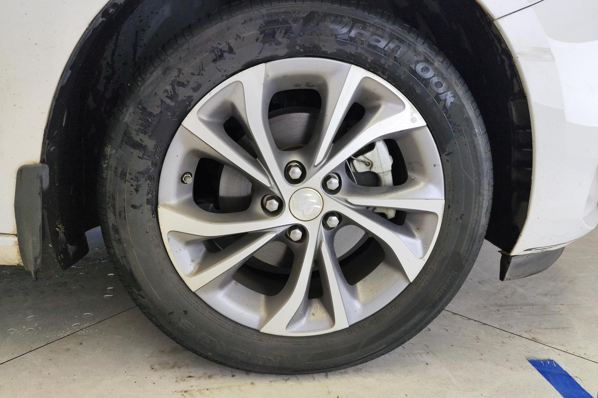 Buick Verano 2022 Pro 533T