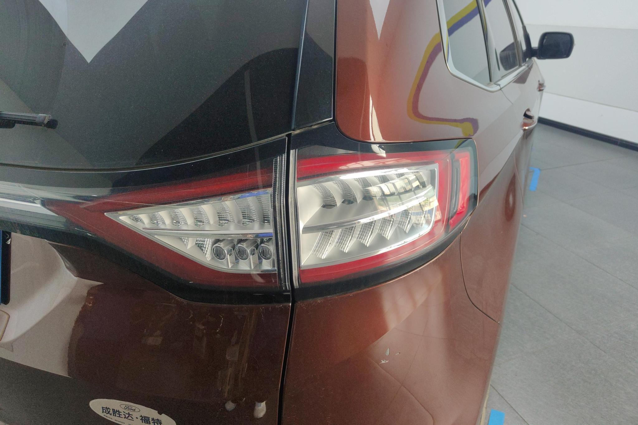 Ford Edge 2015 2.0T GTDi