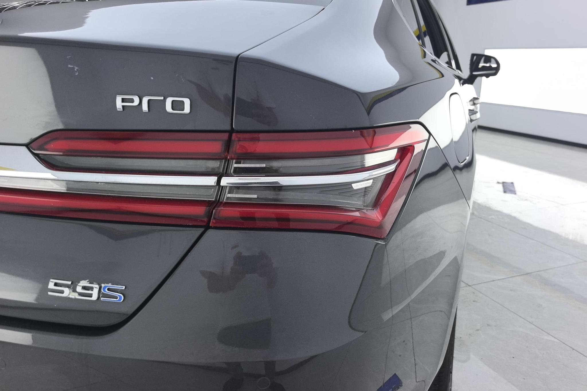 BYD Pro DM 2019 1.5TI AT VI