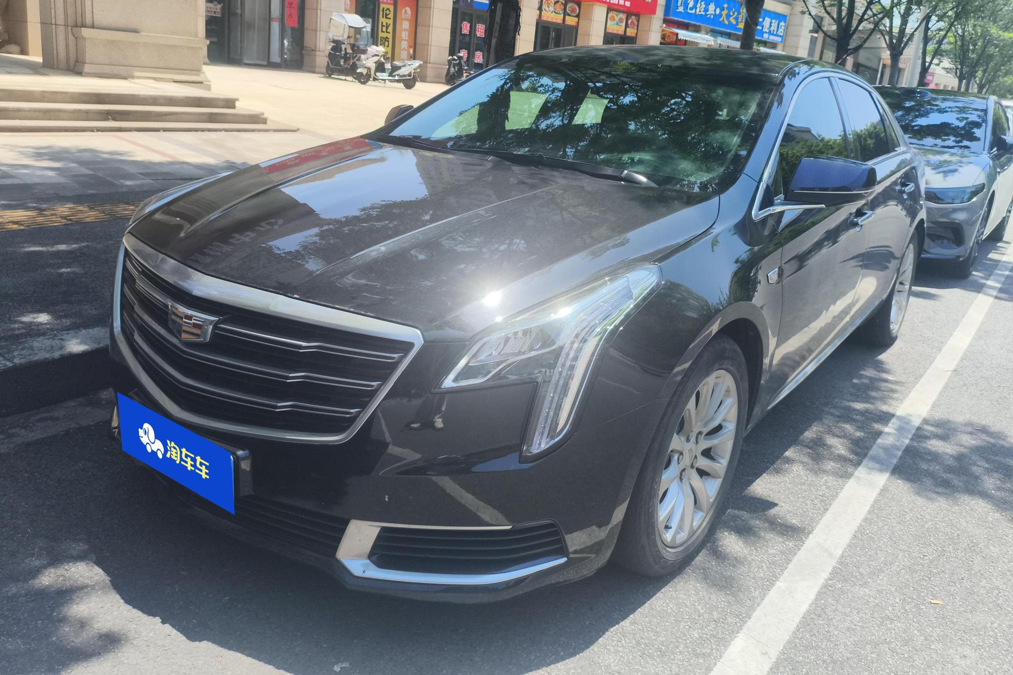 Cadillac XTS