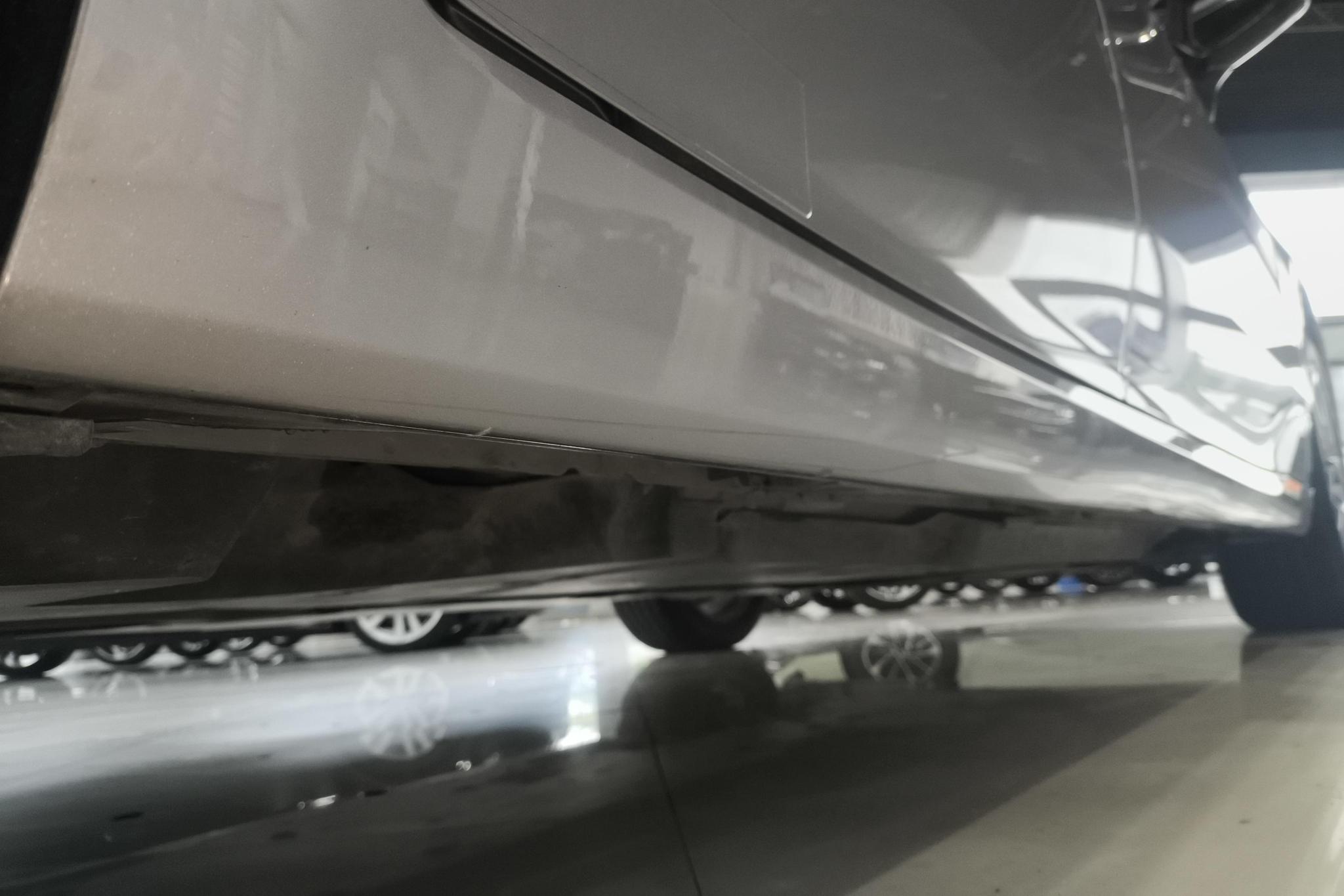 Toyota Avalon 2019 2.0L VI