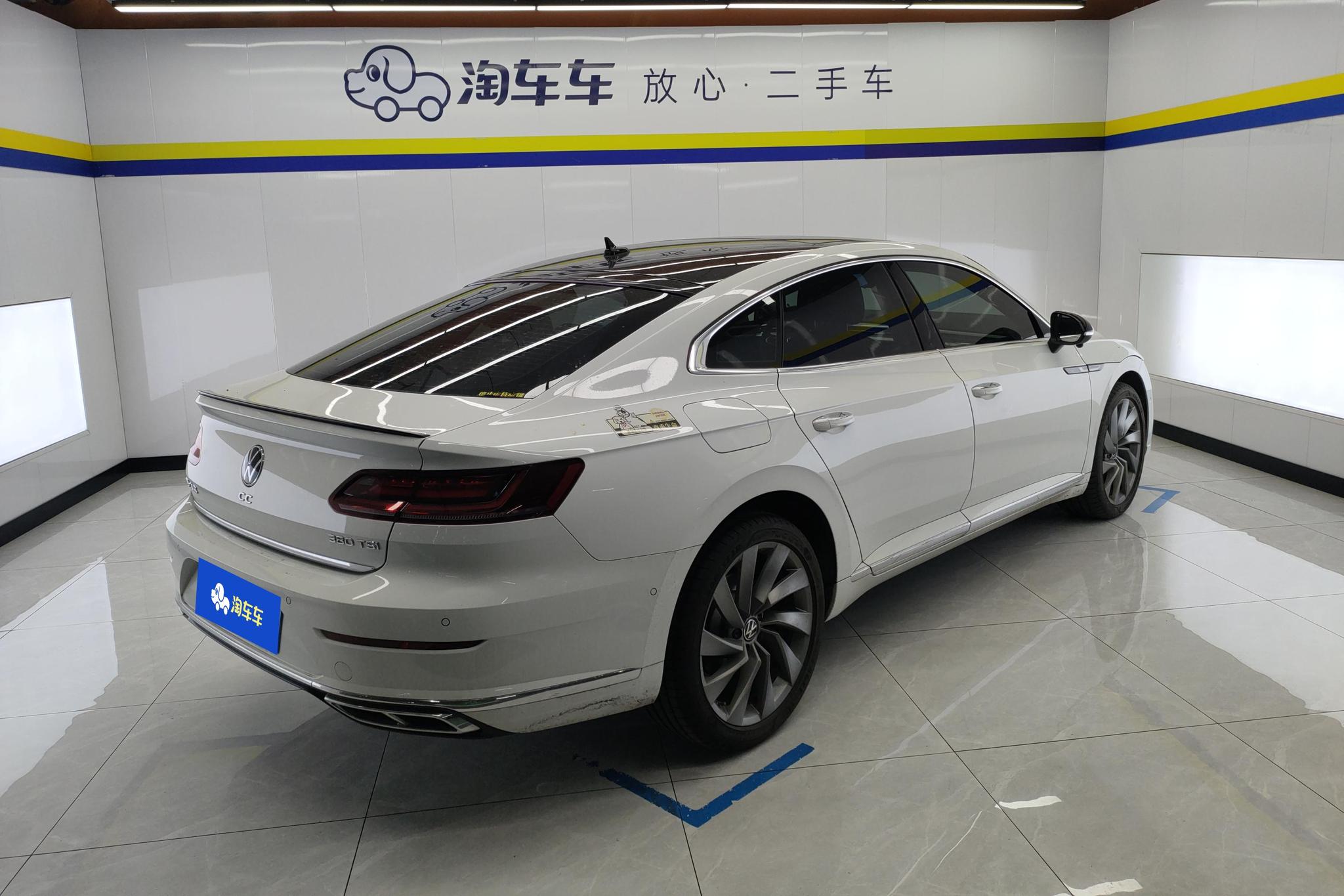 Volkswagen Passat CC CC 2023 380TSI