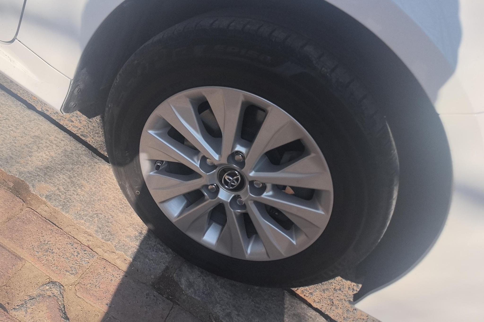Toyota Corolla 2021 1.8L E-CVT