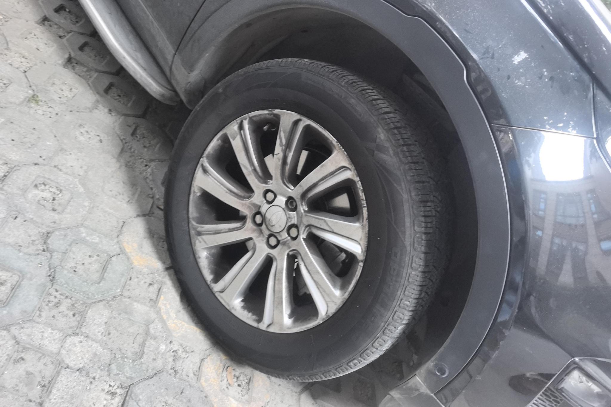Land Rover Discovery Sport 2018 240PS SE
