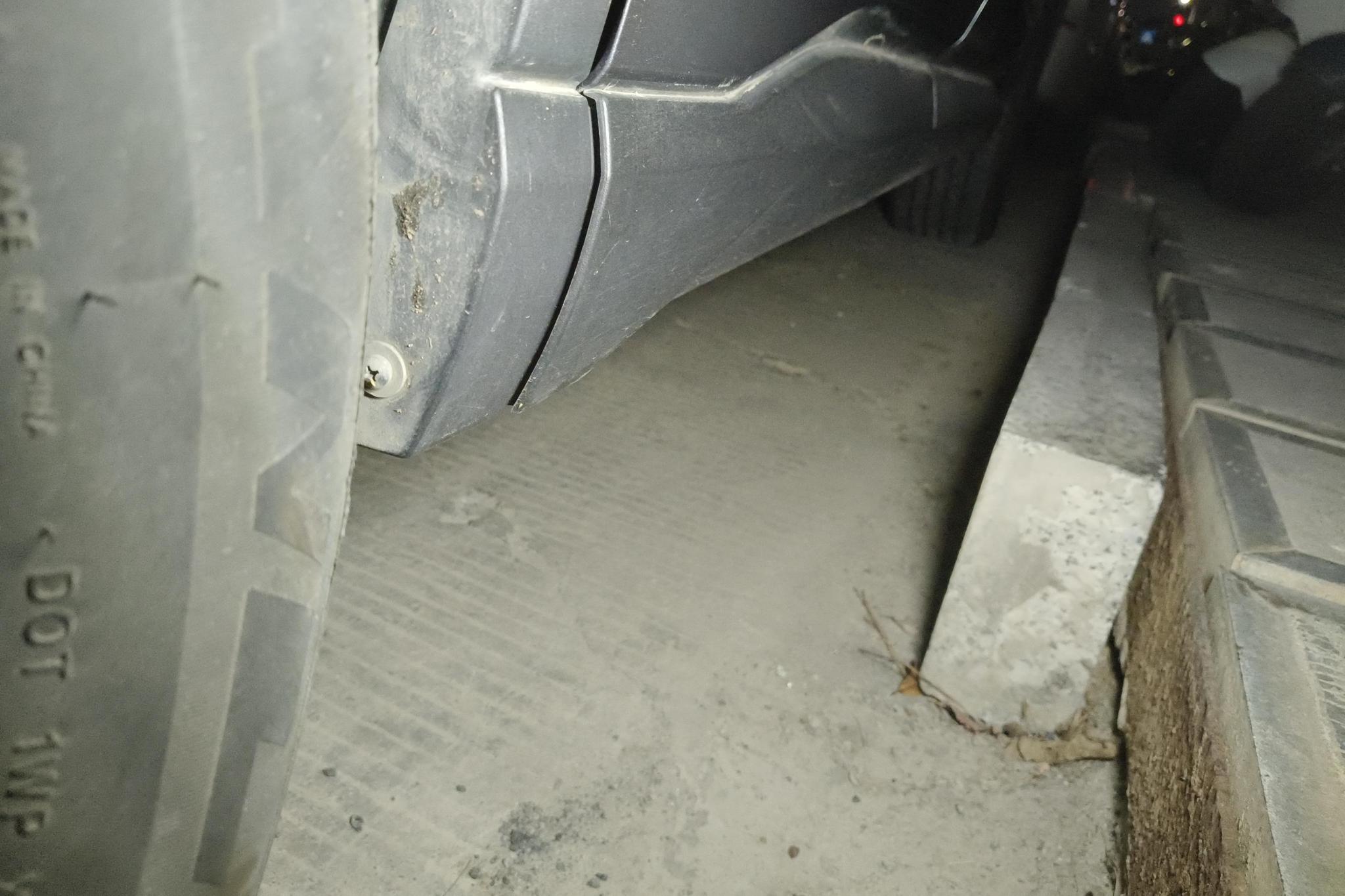 BYD Song Pro DM Pro DM 2025 Smart Drive DM-i 75KM Lead