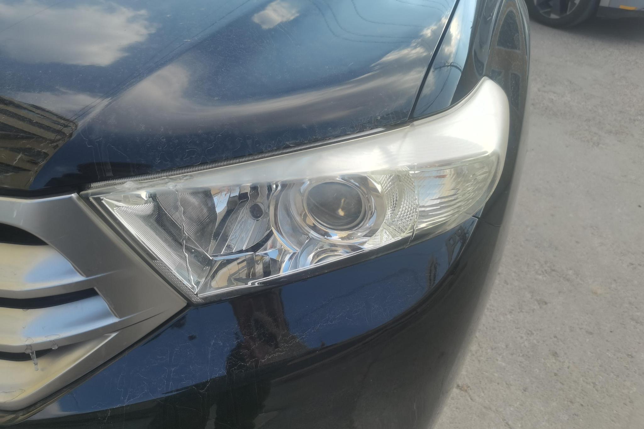 Toyota Highlander 2012 2.7L 7 мест Luxury