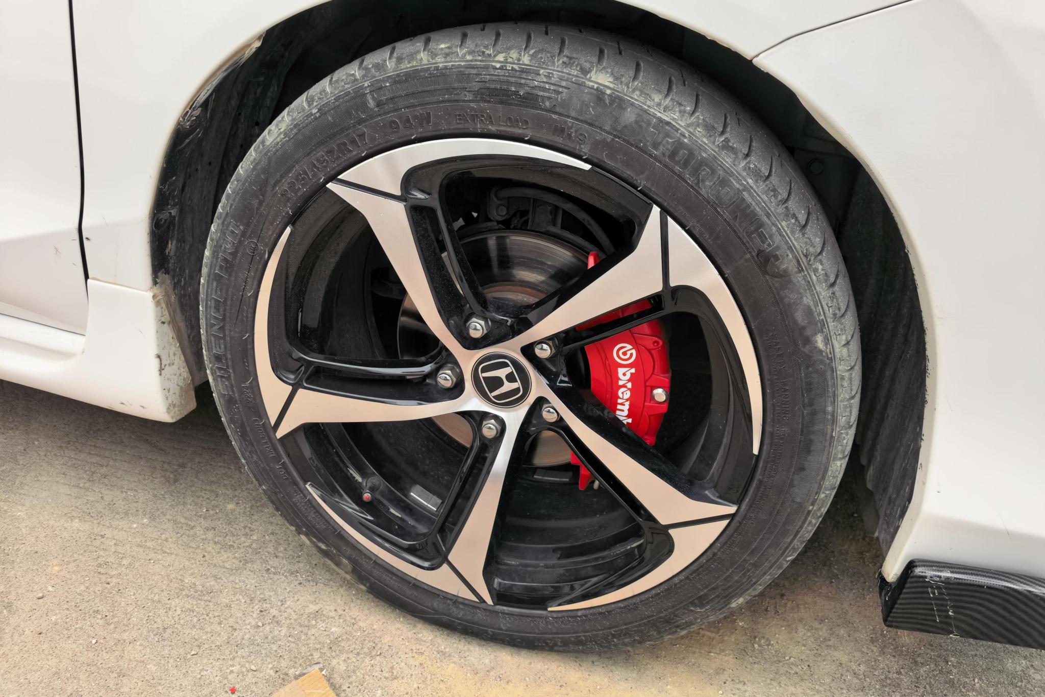 Honda Crider 2016 1.8L CVT Luxury