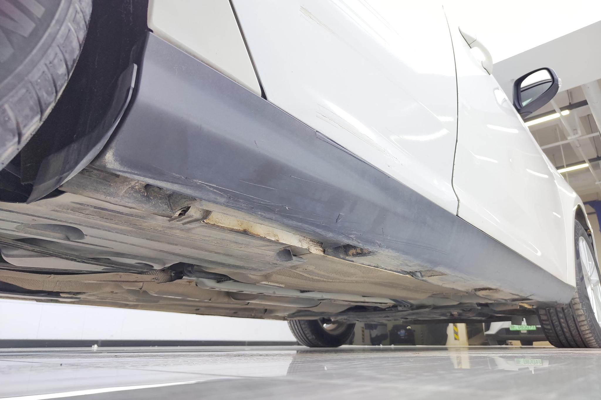 Ford Focus 2015 1.6L AT
