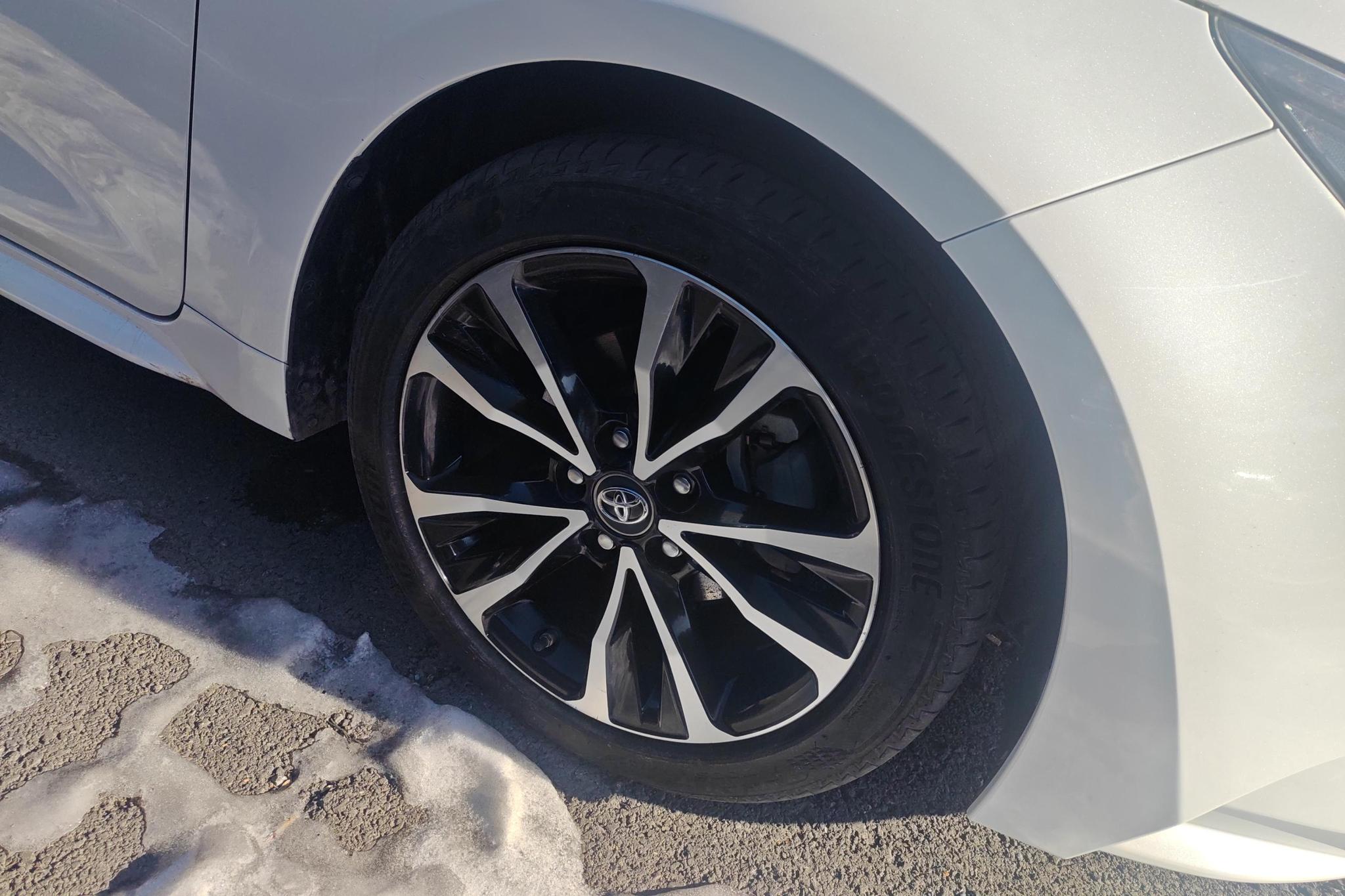 Toyota Corolla Levin 2019 185T Sport VI