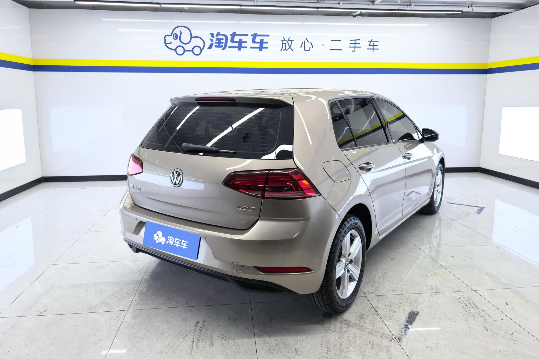 Volkswagen Golf 2018 1.6L AT Fashion